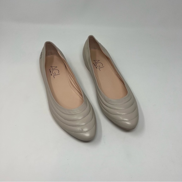 Agl Shoes - AGL MIledy Cream Leather Quilted Flats Shoes Women Size 40 US 10